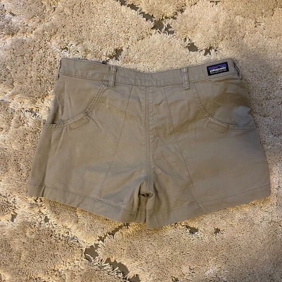 Patagonia Women Stand Up Short (Size 6) - Picture 3 of 3